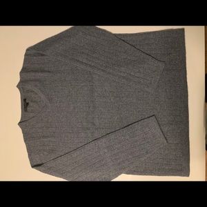 Apt.9 100% cashmere v-neck sweater